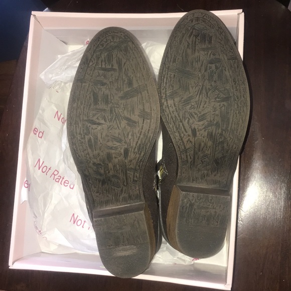 Not Rated Distressed Ankle Boots - Picture 5 of 6